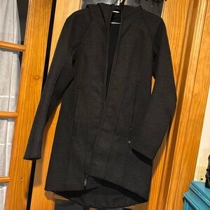 Vintagee Lululemon raincoat